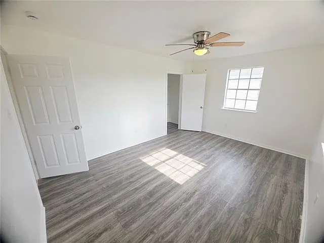 4116 Lac Bienville Dr #D — Photo 8
