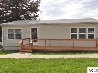 416 Maple Ave, Nehawka, NE 68413