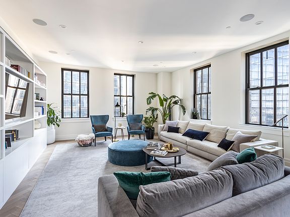 2nd image of 100 Barclay St #26D
