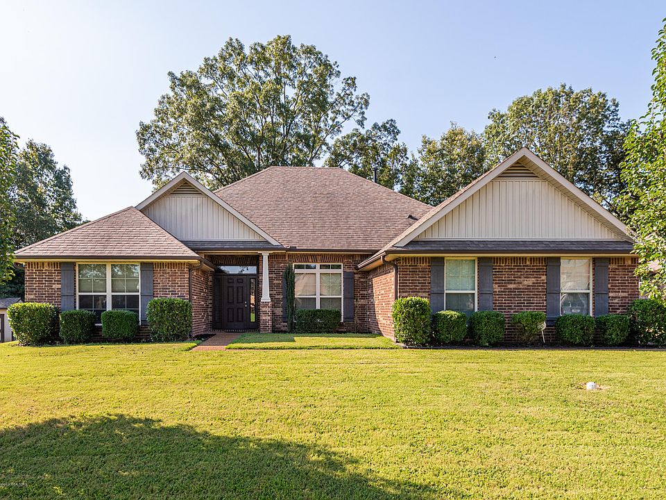 1st image of 5095 Fairholme Dr