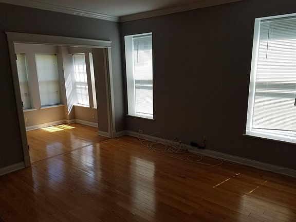 3rd image of 5900 McPherson Ave APT 2