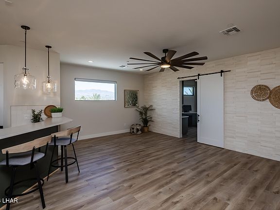 4th image of 676 Grand Island Cir