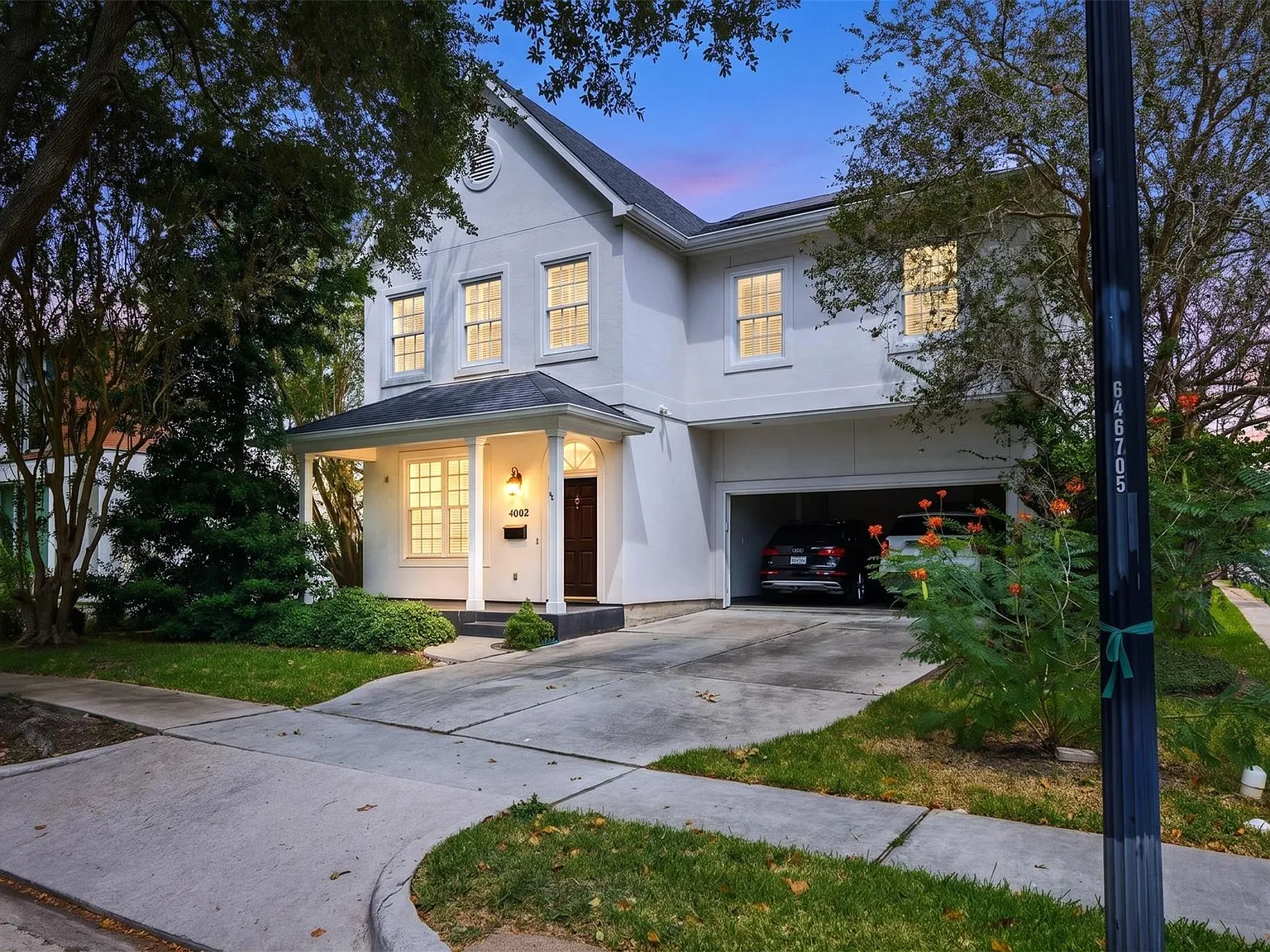 5 bed, 3.5 bath, 3477 sqft, $7,200 — Photo 2