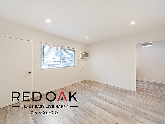 4th image of 514 S Mariposa Ave APT 208