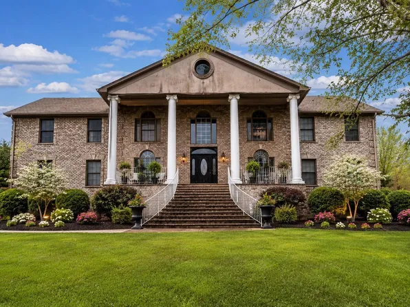 84 River Bend Rd, Milton, NC 27305