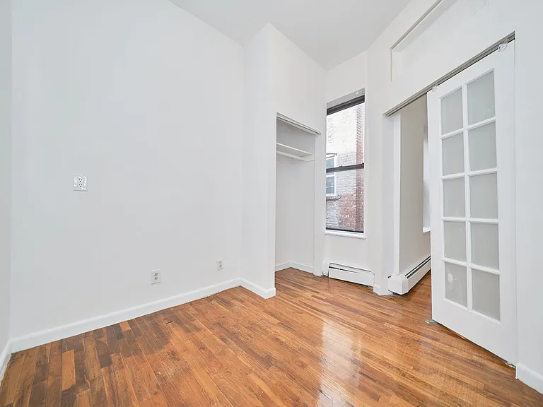 132 W 109th St #5B — Photo 4