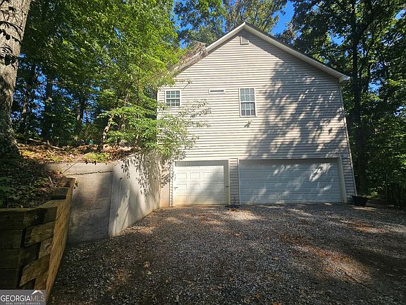 4th image of 597 Sleepy Hollow Rd
