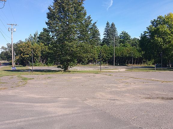 9221 E. Evergreen