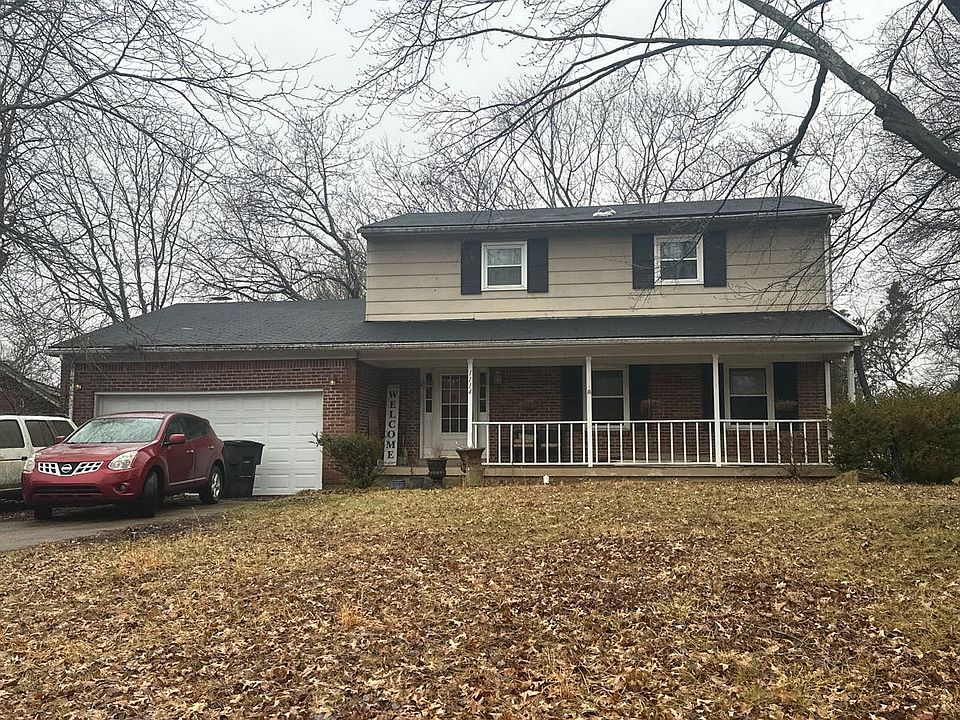 1st image of 1114 Carriage Ln