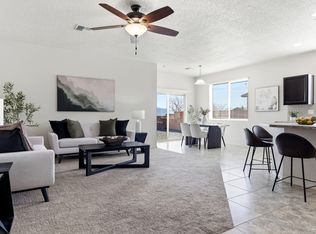 126 Landing Trl NE, Rio Rancho, NM 87124