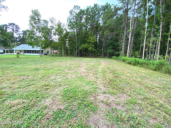 3rd image of 1215 COUNTY ROAD 309