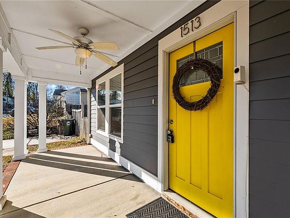 5th image of 1513 Village Crest Dr