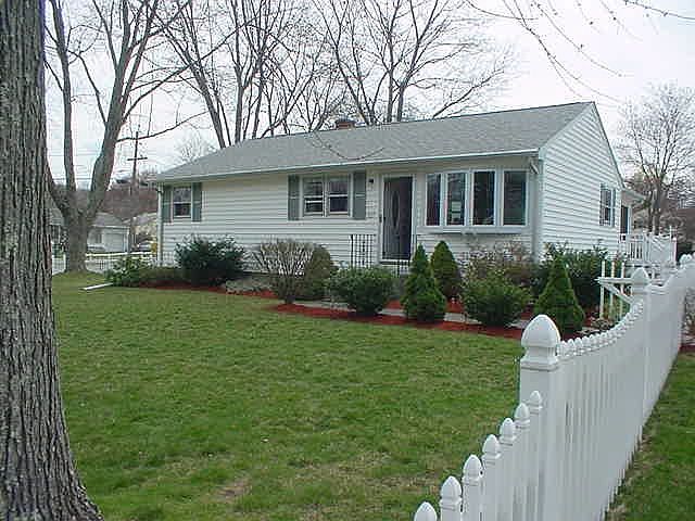 1st image of 227 Essex St