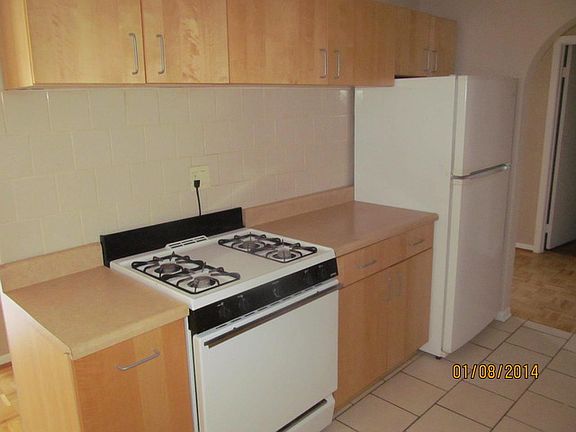 5th image of 8905 Knight Ave APT 302