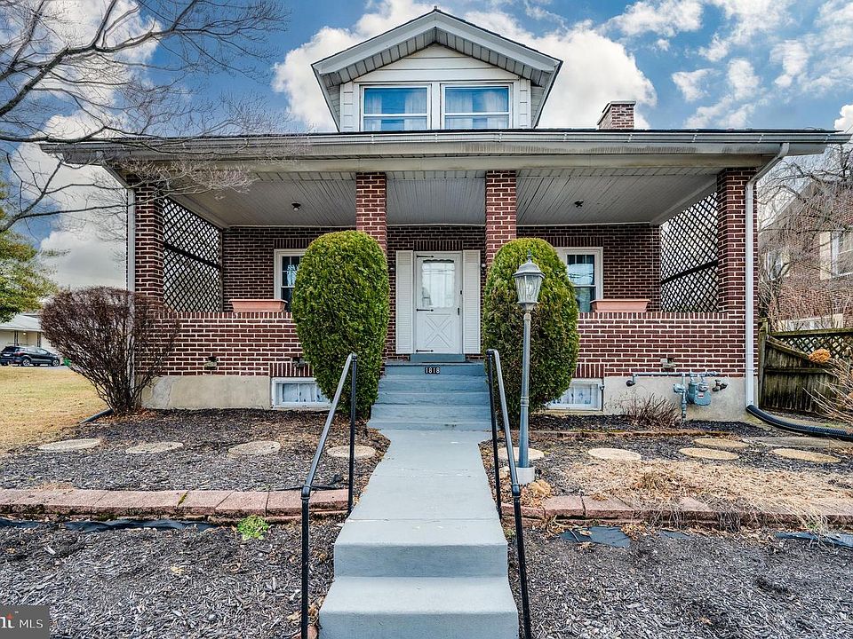 1st image of 1814 W Cedar St #1820