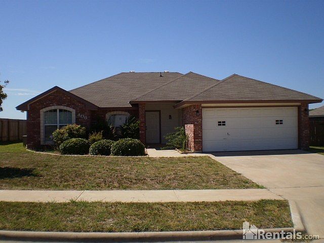 1st image of 406 Ali Dr