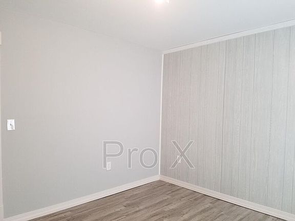 3rd image of 110 W Lindburg St #4
