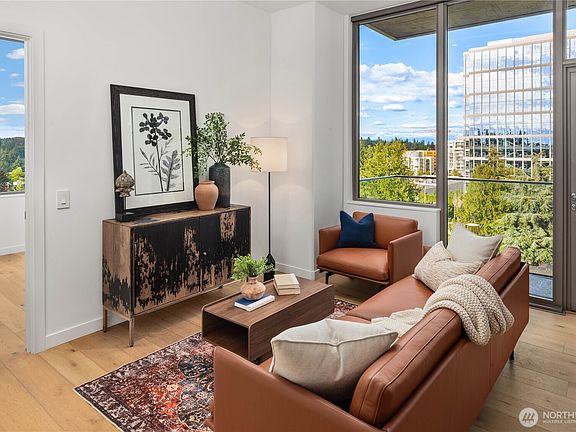 4th image of 10232 NE 10th Street #707
