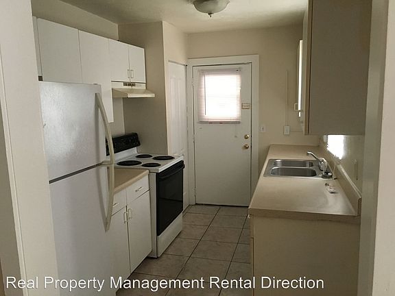 4th image of 2336 Crawford St