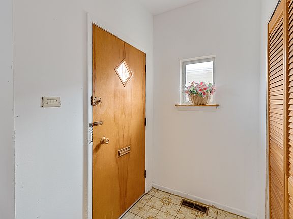 3rd image of 9631 S Wentworth Ave