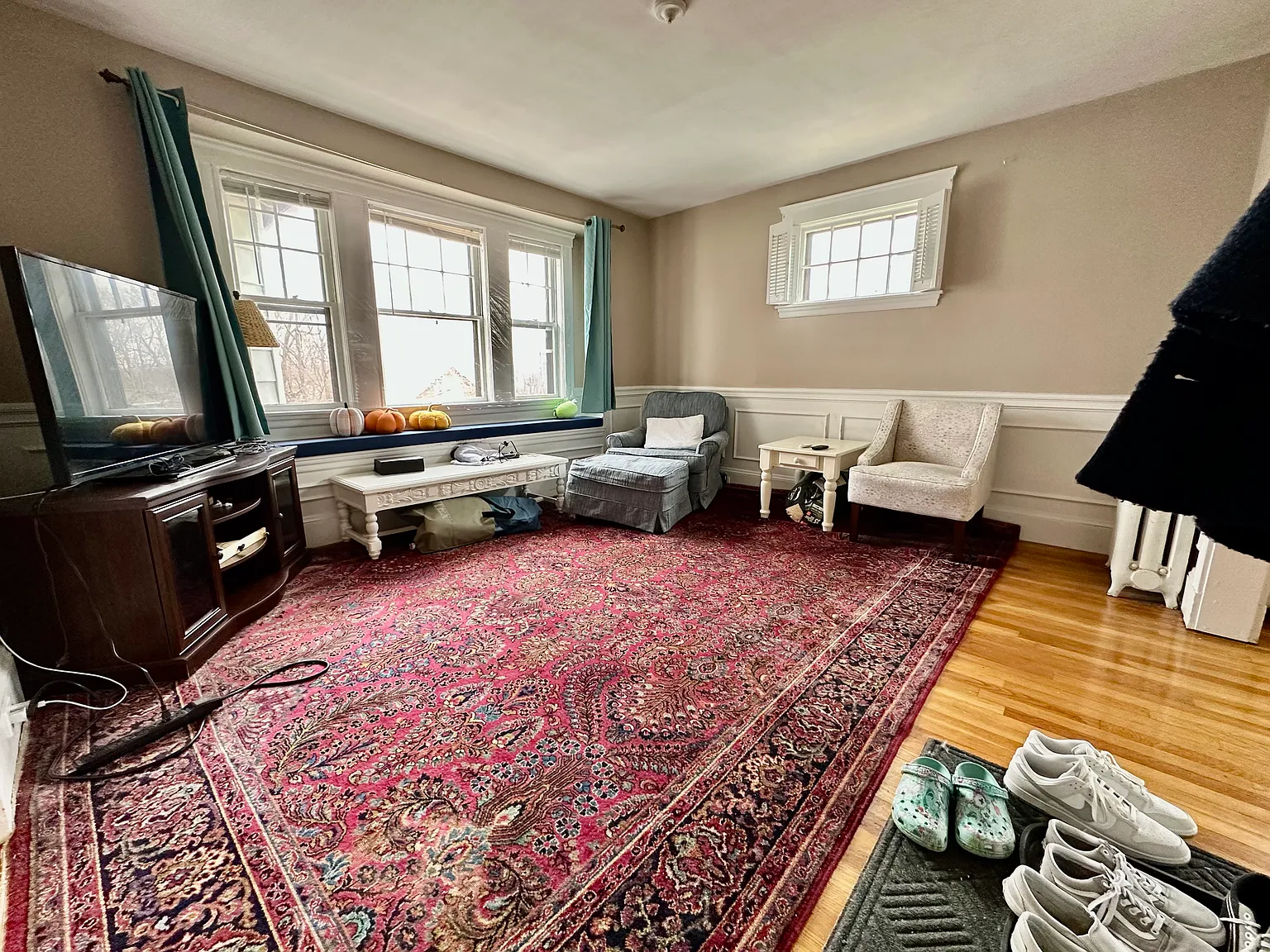 3 bed, 1150 sqft, $3,250 — Photo 1