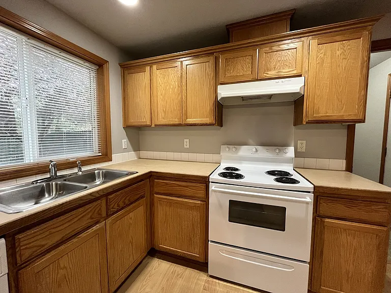 3810 SE 117th Pl — Photo 7