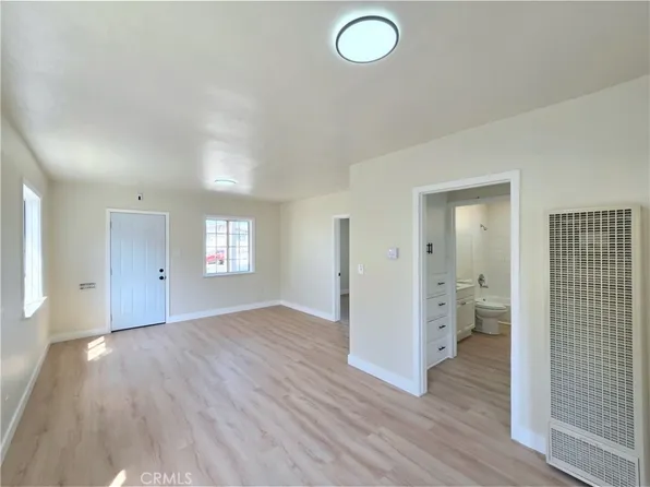 5552 Lewis Ave, Long Beach, CA 90805