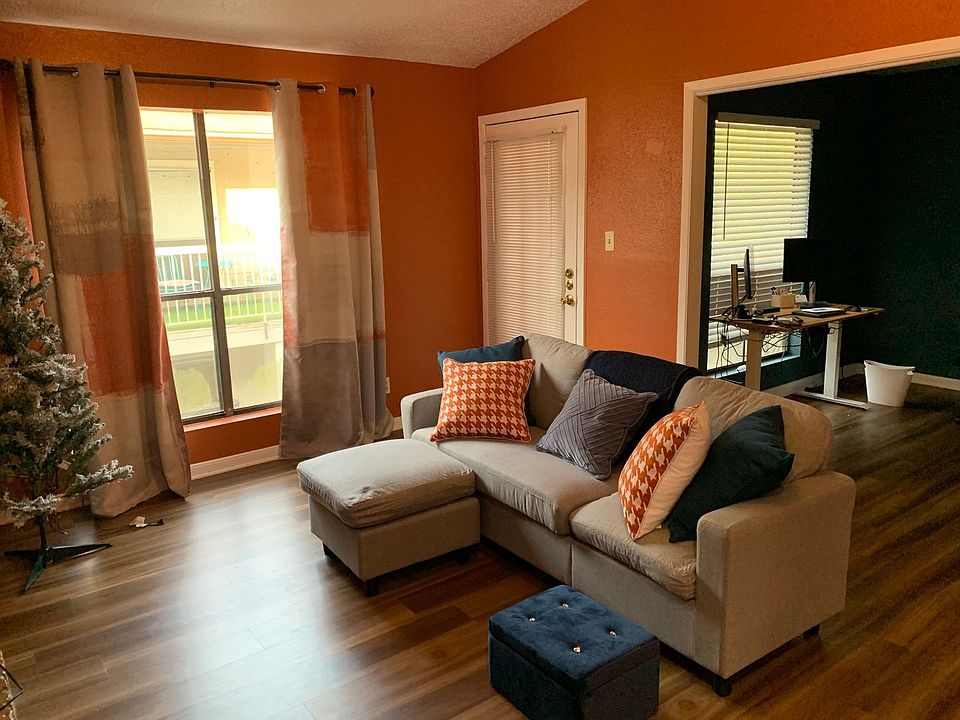 1st image of 2120 Wilcrest Dr APT 229