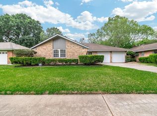 6119 Shadow Crest St, Houston, TX 77074