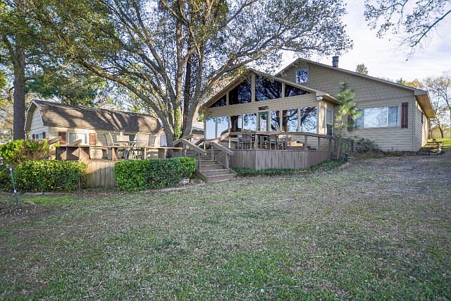 1st image of 118 Shoreline Dr