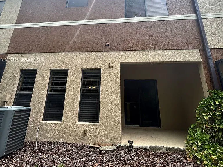 6018 Tivoli Gardens Blvd — Photo 11