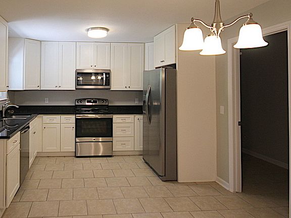 5th image of 3944 S Mission Oaks Dr