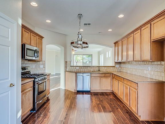 2nd image of 27141 N 84th Dr