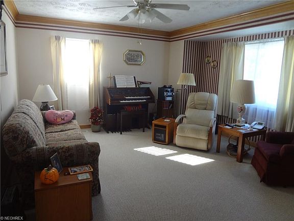 2nd image of 2393 Clearview Dr