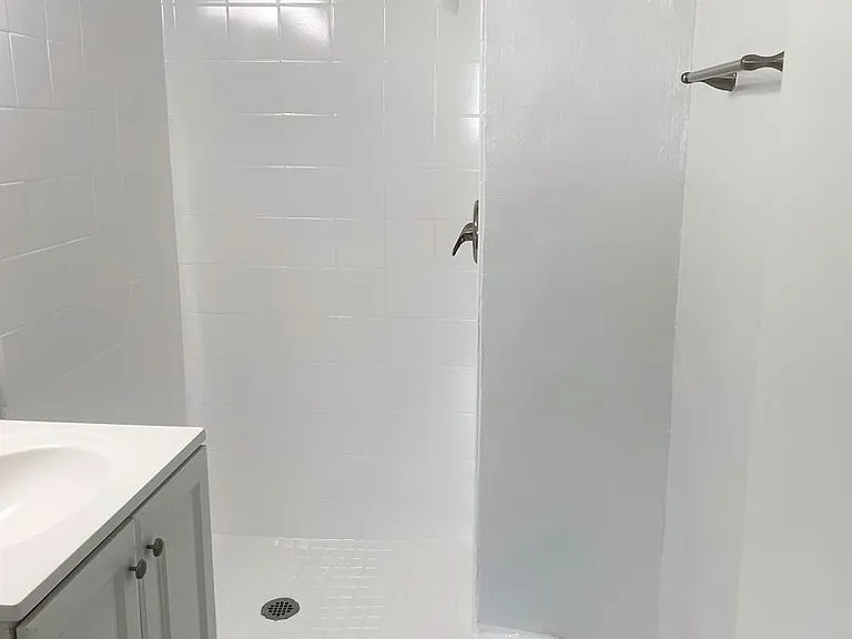 817 S. St. Andrews Pl — Photo 10