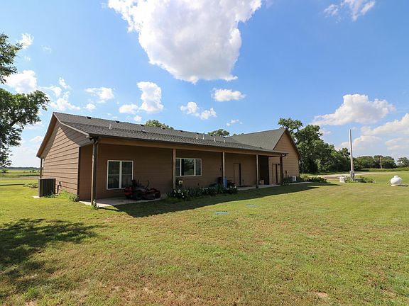 3rd image of 12577 SE 110th St