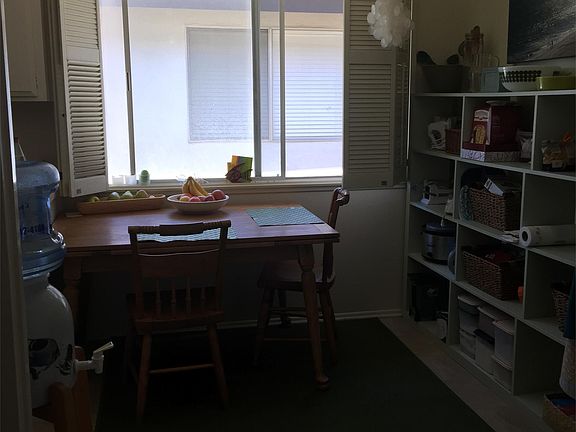 4th image of 2767 Bayshore Ave