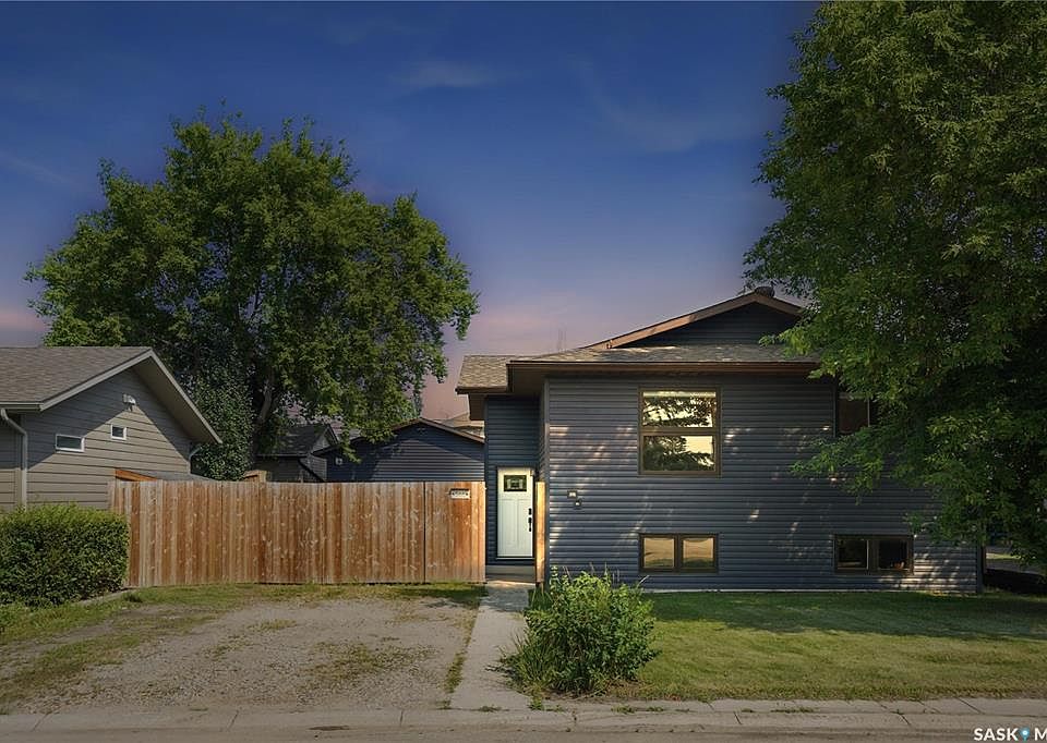 1st image of 566 Klassen CRESCENT