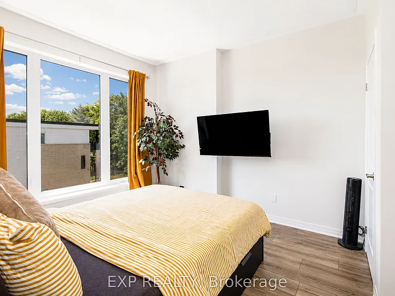 25 Isherwood Ave #23 — Photo 24