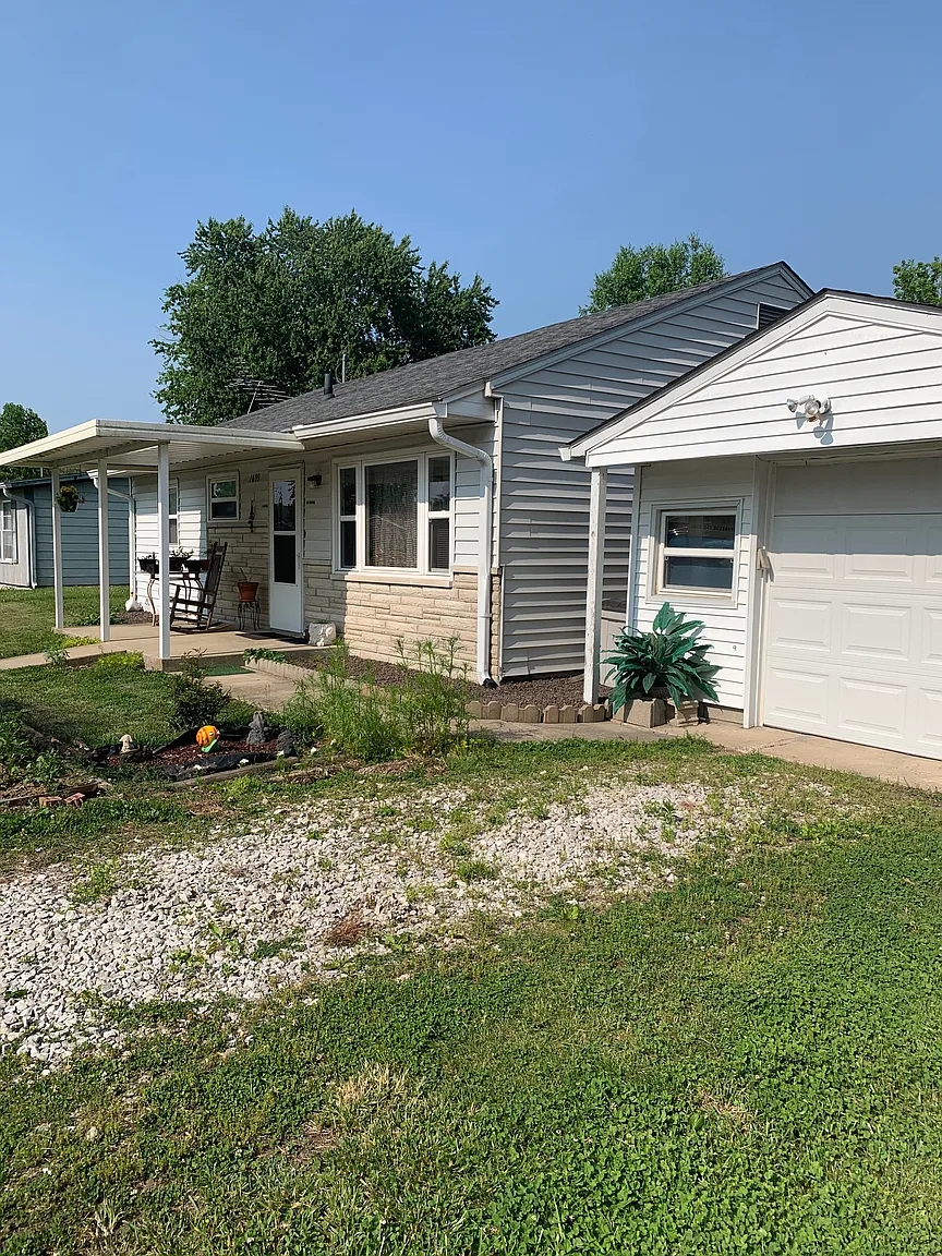 1699 Josephine St photo 1