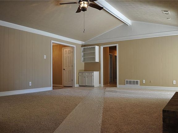 3rd image of 3304 Brookshire Dr