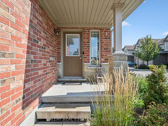 4th image of 355 Macalister Blvd #26