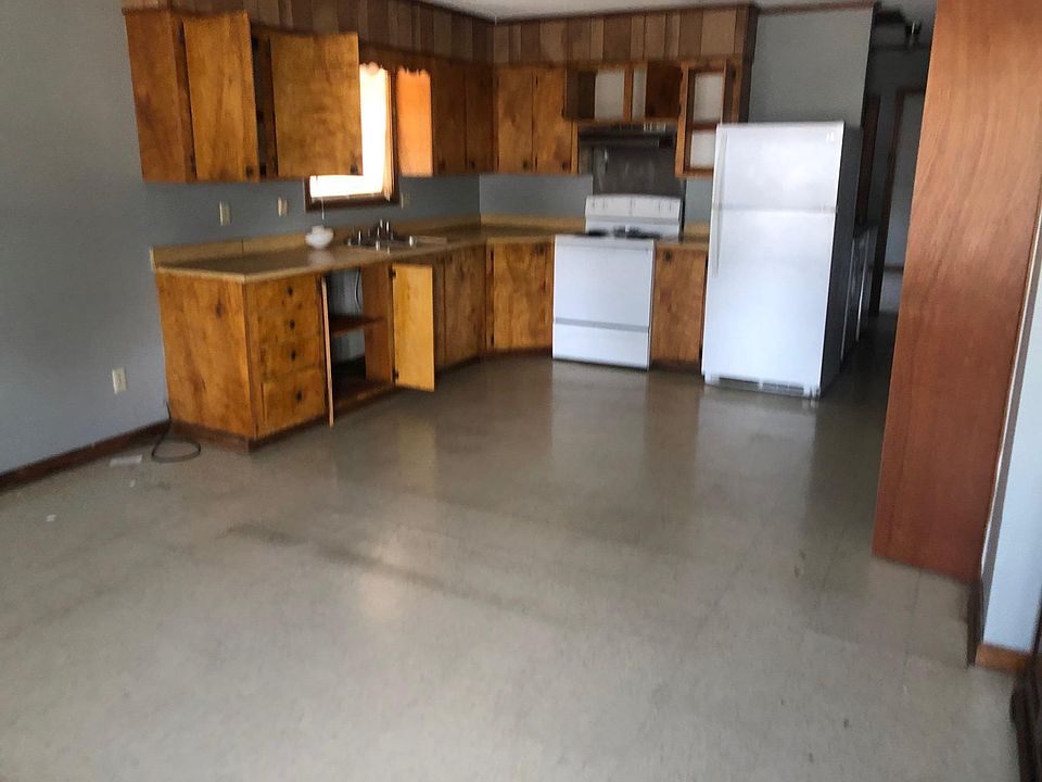 1st image of 730 Hollier St APT 2