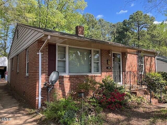 1st image of 409 Edward St