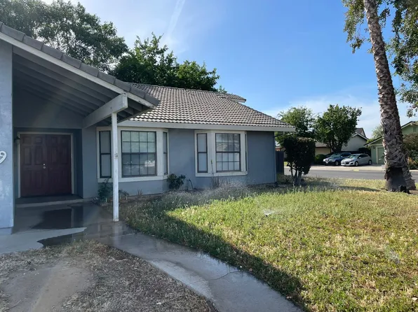 459 Ranchwood Dr, Los Banos, CA 93635