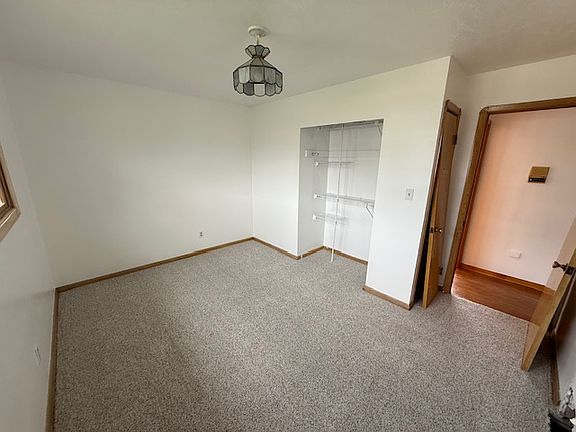 3rd image of 6107 Greene Dr