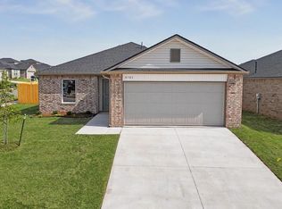 6101 Western Redbud Trl, Edmond, OK 73034