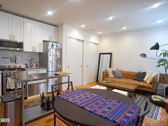 3rd image of 310 12th St APT 8