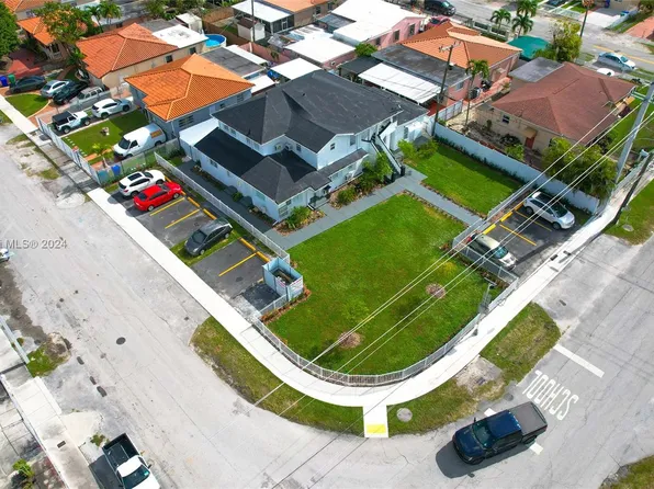 5974 SW 5th Ter, Miami, FL 33144