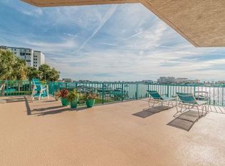 680 Island Way APT 209, Clearwater, FL 33767